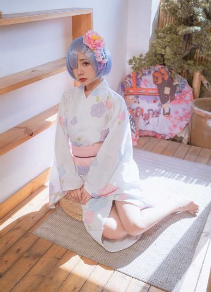 蜜桃人妻av_DVD国语在线观看